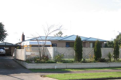 Photo of property in 51 Sheffield Street, Awapuni, Palmerston North, 4412