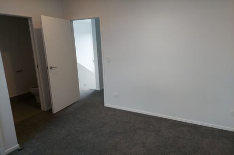Photo of property in 1/2 Walsall Street, Avondale, Auckland, 1026