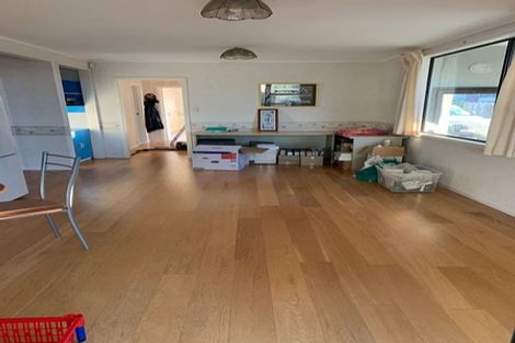 Photo of property in 17 Waller Avenue, Bucklands Beach, Auckland, 2012