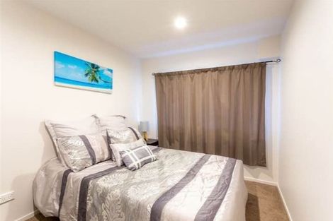 Photo of property in 2/40 Miro Street, New Lynn, Auckland, 0600
