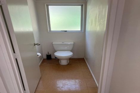 Photo of property in 8 Greenridge Court, Glenfield, Auckland, 0629