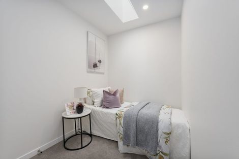 Photo of property in 31 Tiroroa Avenue, Te Atatu South, Auckland, 0610