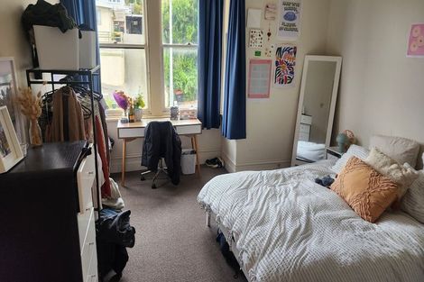 Photo of property in 9 Haddon Place, Dunedin Central, Dunedin, 9016
