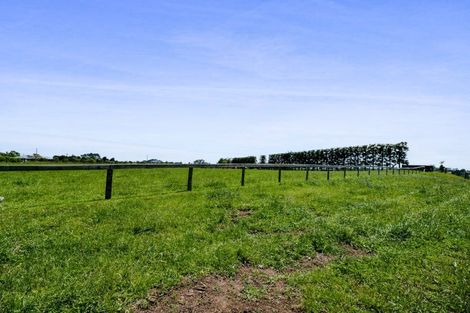 Photo of property in 325a Awai Road, Tarurutangi, New Plymouth, 4372