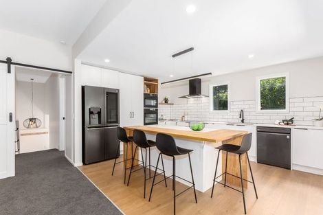 Photo of property in 52 Khandallah Road, Ngaio, Wellington, 6035