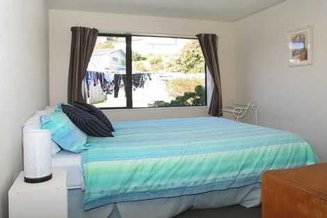 Photo of property in 6 Botany Lane, Whitby, Porirua, 5024