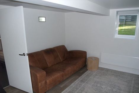 Photo of property in 42 Pitau Road, Mount Maunganui, 3116