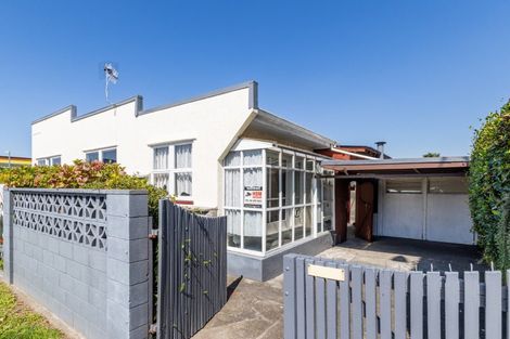 Photo of property in 1/101 Maddison Street, Akina, Hastings, 4122