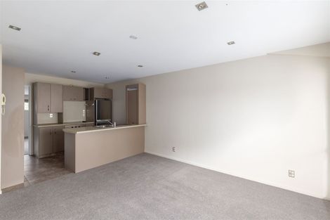 Photo of property in 4/282 Kilmore Street, Christchurch Central, Christchurch, 8011