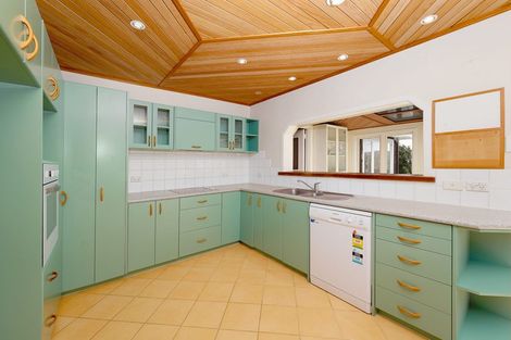 Photo of property in 27 Metcalfe Road, Ranui, Auckland, 0612