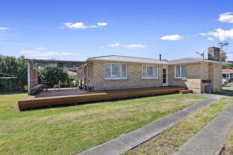 Photo of property in 4 Liston Crescent, Hillcrest, Hamilton, 3216