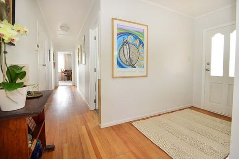 Photo of property in 1/454 Hibiscus Coast Highway, Orewa, 0931