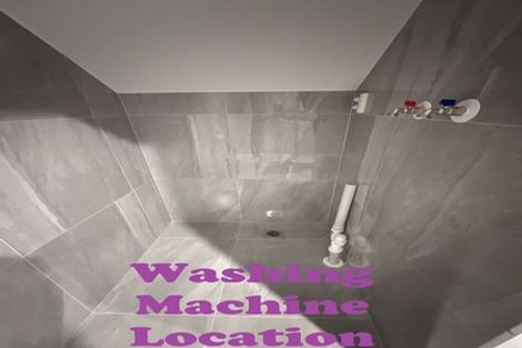 Photo of property in 105 Trias Road, Totara Vale, Auckland, 0629