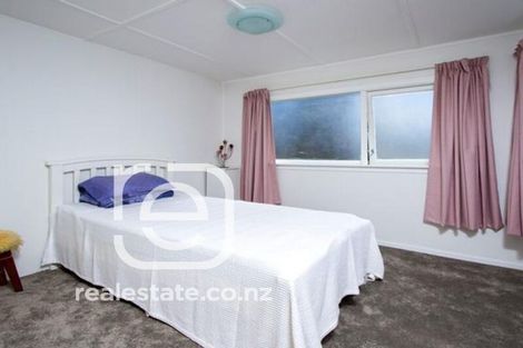 Photo of property in 84 Glamorgan Drive, Torbay, Auckland, 0630
