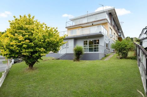 Photo of property in 1/1243 Victoria Street, Whitiora, Hamilton, 3200