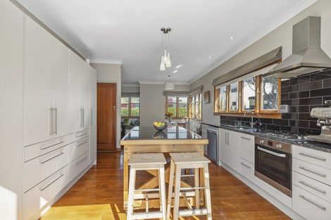 Photo of property in 3 Glamis Avenue, Strathmore Park, Wellington, 6022