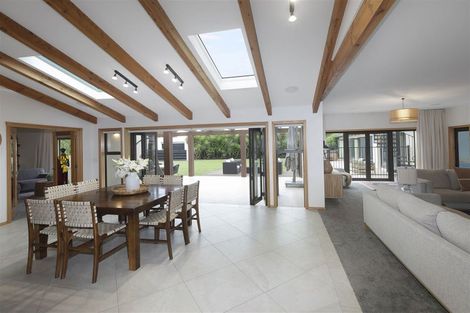 Photo of property in 12 Taunton Green, Papanui, Christchurch, 8052