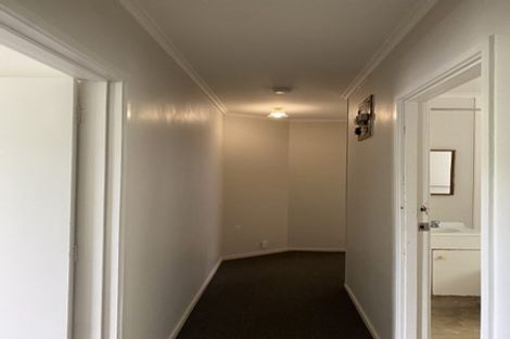 Photo of property in 2/1369 Dominion Extension, Mount Roskill, Auckland, 1041