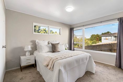 Photo of property in 22 Innismara Avenue, Wattle Downs, Auckland, 2103