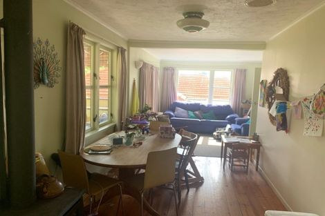 Photo of property in 727 Swanson Road, Swanson, Auckland, 0612