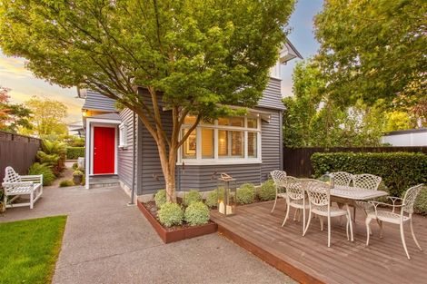 Photo of property in 81 Carlton Mill Road, Merivale, Christchurch, 8014