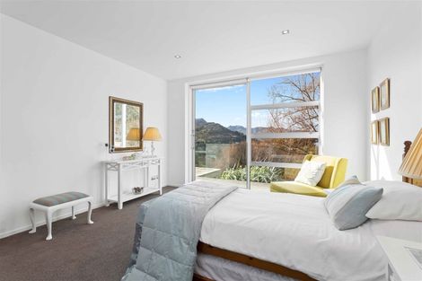 Photo of property in 115 Main Road, Governors Bay, Lyttelton, 8971