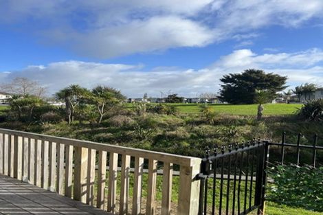 Photo of property in 5 Wyon Way, Flat Bush, Auckland, 2016