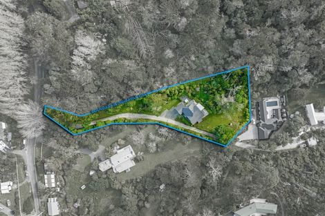 Photo of property in 18b Hobbs Road, Matakatia, Whangaparaoa, 0930