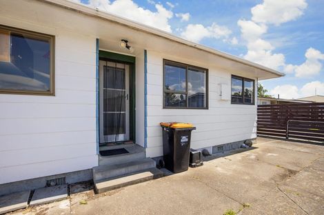 Photo of property in 71 Kaimanawa Street, Kelvin Grove, Palmerston North, 4414