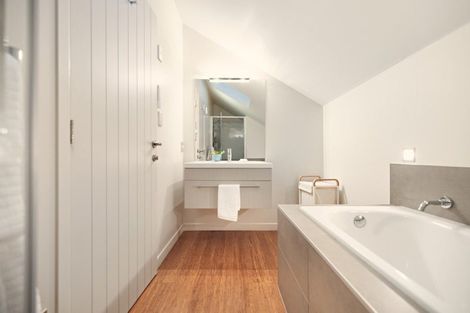 Photo of property in 38 Vernon Road, Minden, Tauranga, 3171