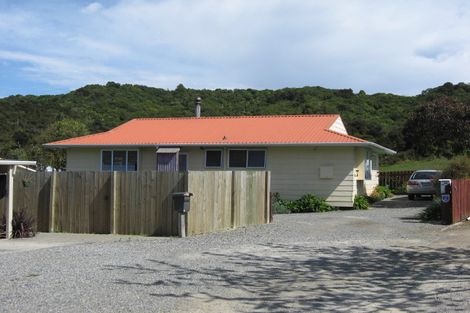 Photo of property in 104a Hampden Street, Picton, 7220