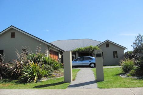 Photo of property in 116 Milne Drive, Paraparaumu, 5032