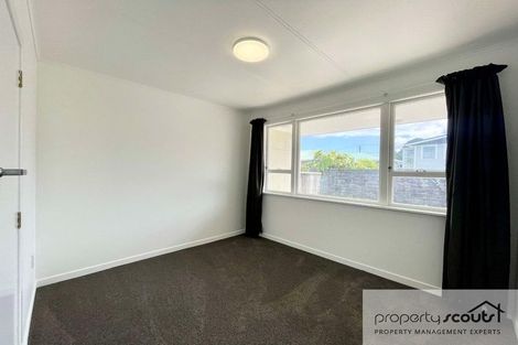 Photo of property in 4 Simons Street, Moturoa, New Plymouth, 4310
