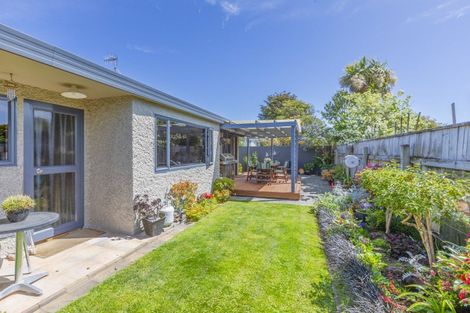 Photo of property in 2/38 Elbourne Street, Taradale, Napier, 4112