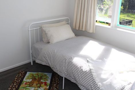 Photo of property in 121 Alexander Road, Raumati Beach, Paraparaumu, 5032