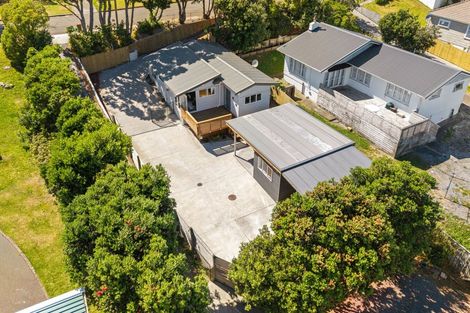 Photo of property in 41 Thornley Street, Titahi Bay, Porirua, 5022