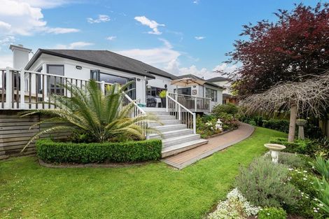 Photo of property in 21 Byblos Place, The Gardens, Auckland, 2105
