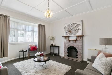 Photo of property in 43a Cambridge Terrace, Waiwhetu, Lower Hutt, 5010