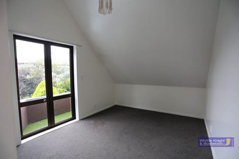 Photo of property in 2/4 Montana Avenue, Ilam, Christchurch, 8041