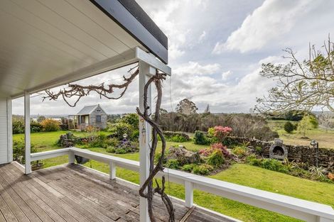 Photo of property in 70 Edmonds Road, Kerikeri, 0293