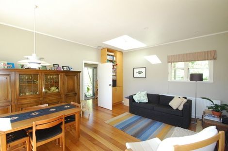 Photo of property in 107 Sunshine Avenue, Karori, Wellington, 6012