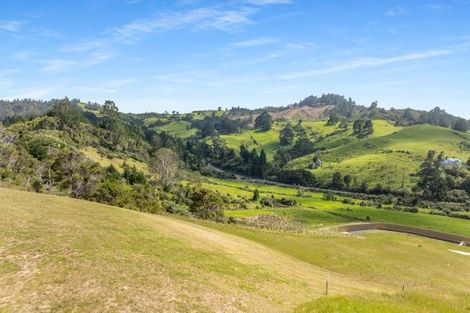 Photo of property in 50 Azimuth Road, Tairua, 3508