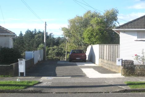 Photo of property in 13 Cheshire Street, Cannons Creek, Porirua, 5024