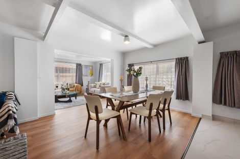 Photo of property in 104 Parrs Cross Road, Sunnyvale, Auckland, 0612