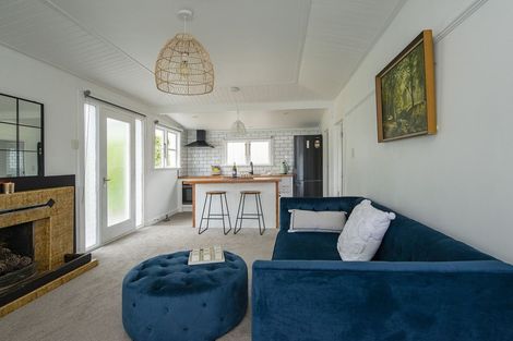 Photo of property in 9 Dickson Street, Macandrew Bay, Dunedin, 9014