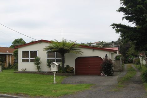 Photo of property in 68a Ladies Mile, Manly, Whangaparaoa, 0930