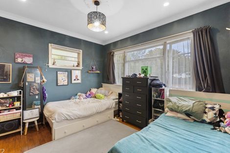 Photo of property in 9 Montgomery Street, Levin, 5510