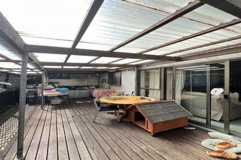 Photo of property in 45b Kurnell Drive, Botany Downs, Auckland, 2010