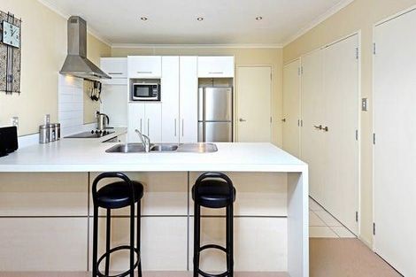 Photo of property in 13 The Track, Takanini, 2112