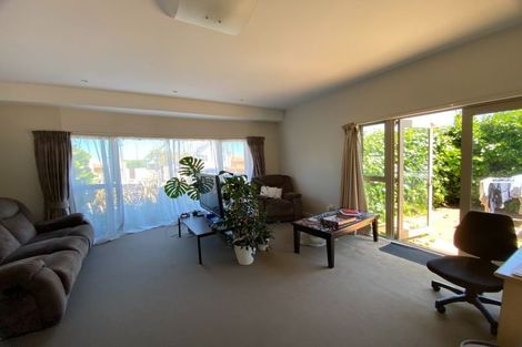 Photo of property in 24 Jordan Street, Island Bay, Wellington, 6023